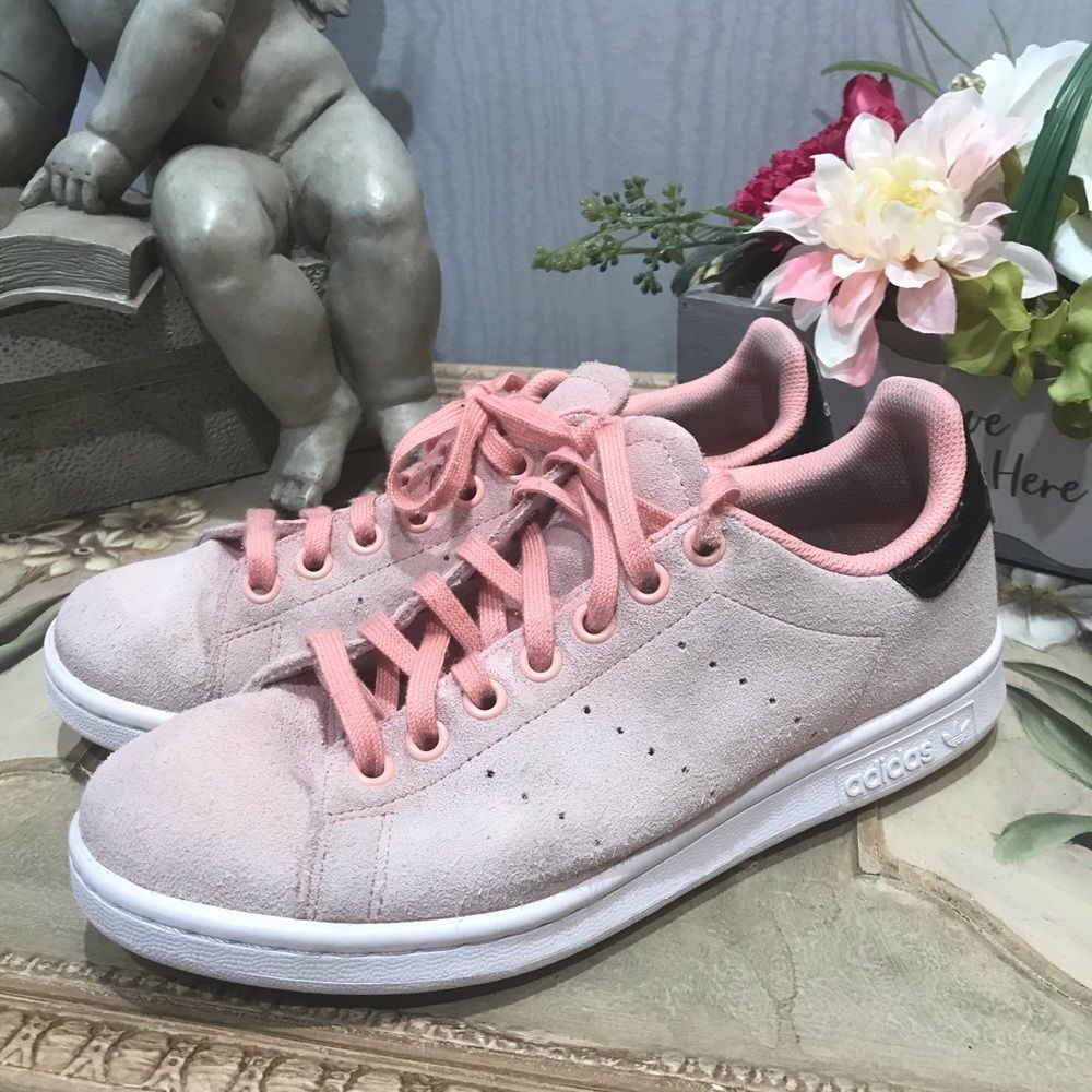 Adidas Stan Smith Blush Pink Suede Sneakers Youth US Sz 5.5 UK Sz 5 - Picture 2 of 16